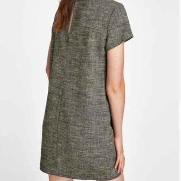 Zara Gray  Plaid Check Shift Mini Short Sleeve Dress Size Medium - Picture 3 of 12